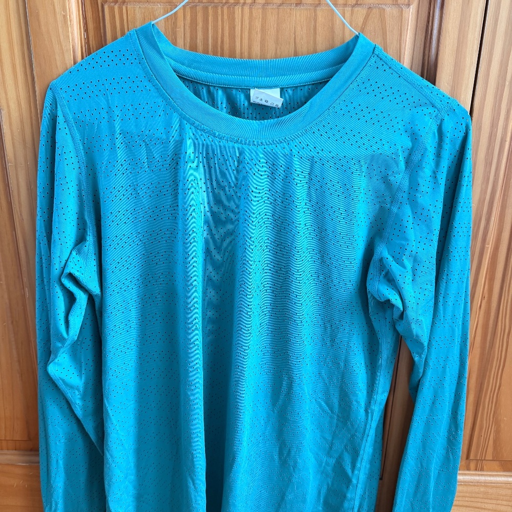 Zyia long sleeve t
